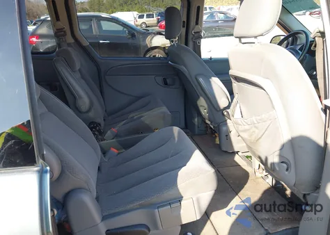 2006 Dodge Grand Caravan Sxt z USA, uszkodzony, nr VIN 2D4GP44L86R806711